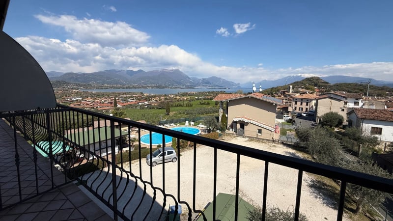 Balcone vista lago